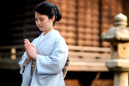 Woman Portrait Kimono Pray photo