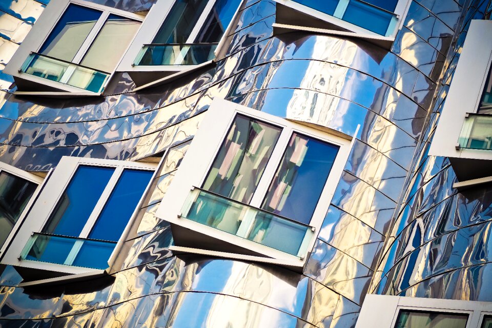 Architecture düsseldorf gehry