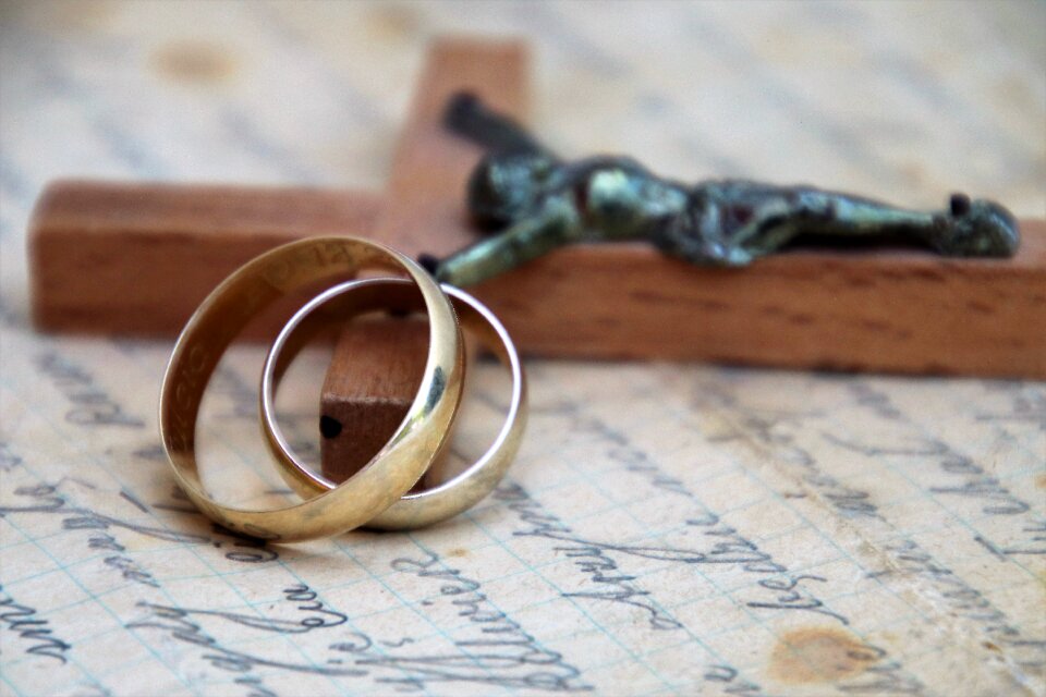 Christ cross wedding rings
