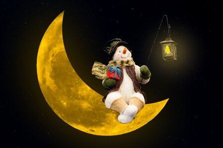 Snowman lantern light