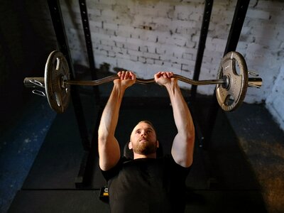 Training muscular strength photo