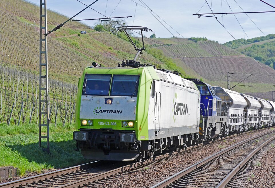 Opening credits electric locomotive captrain