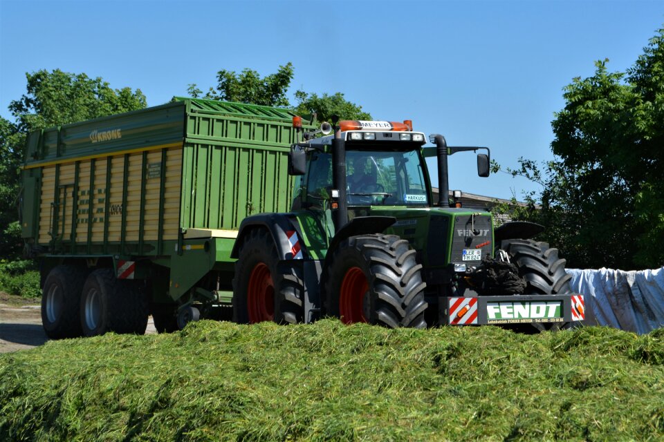 Tractor machine agriculture