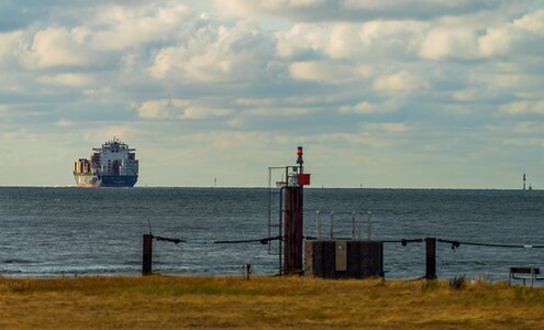 Port water shipping