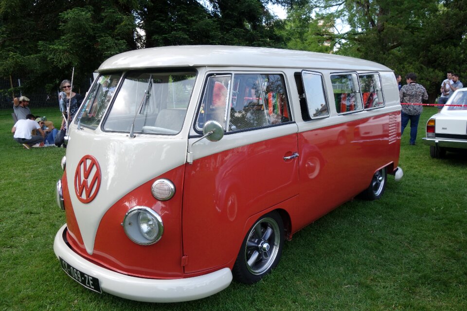 Car old vw kombi pau