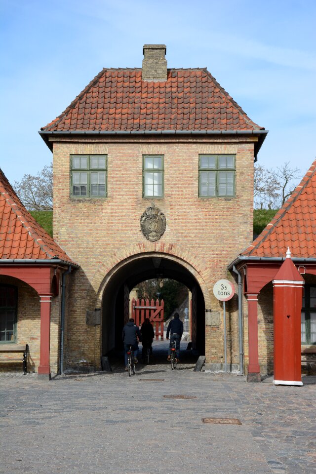 Old perspective buildings
