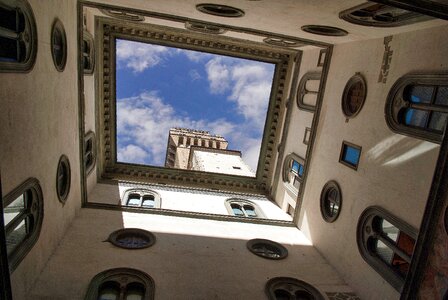 Monument palazzo works