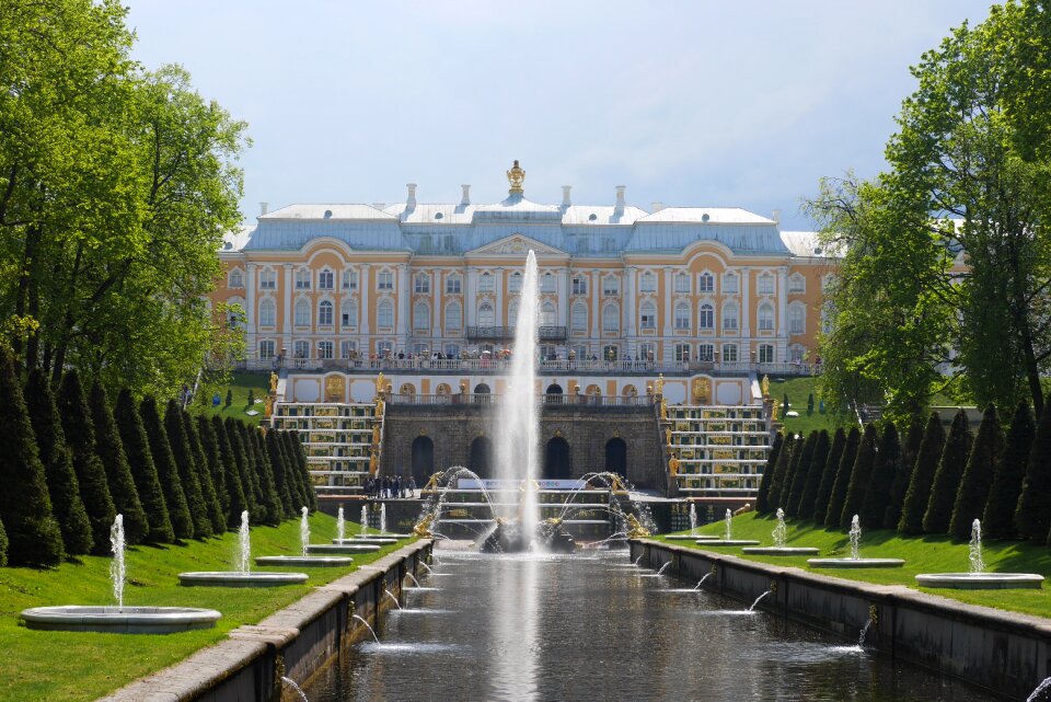 Park castle fountain