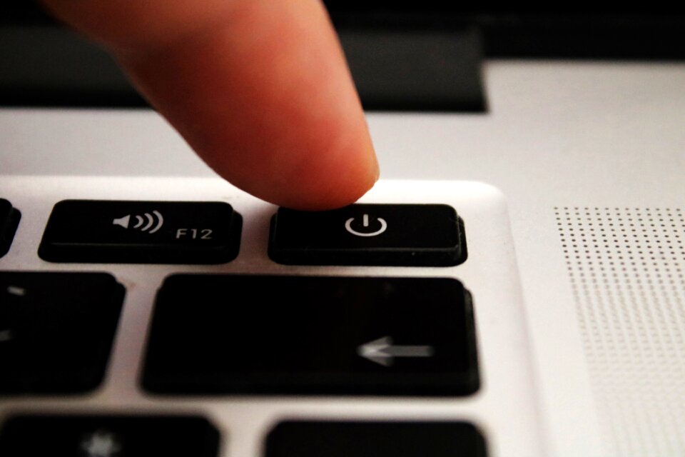 Finger turn off communication