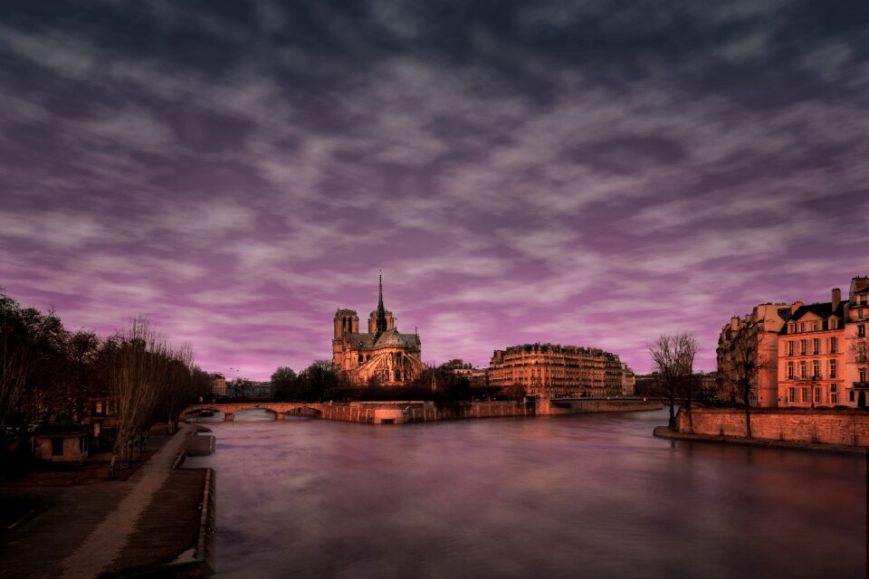 Seine travel evening