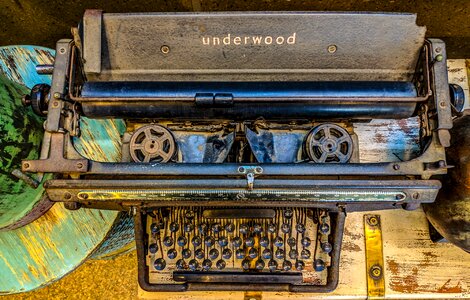 Vintage old vintage typewriter photo