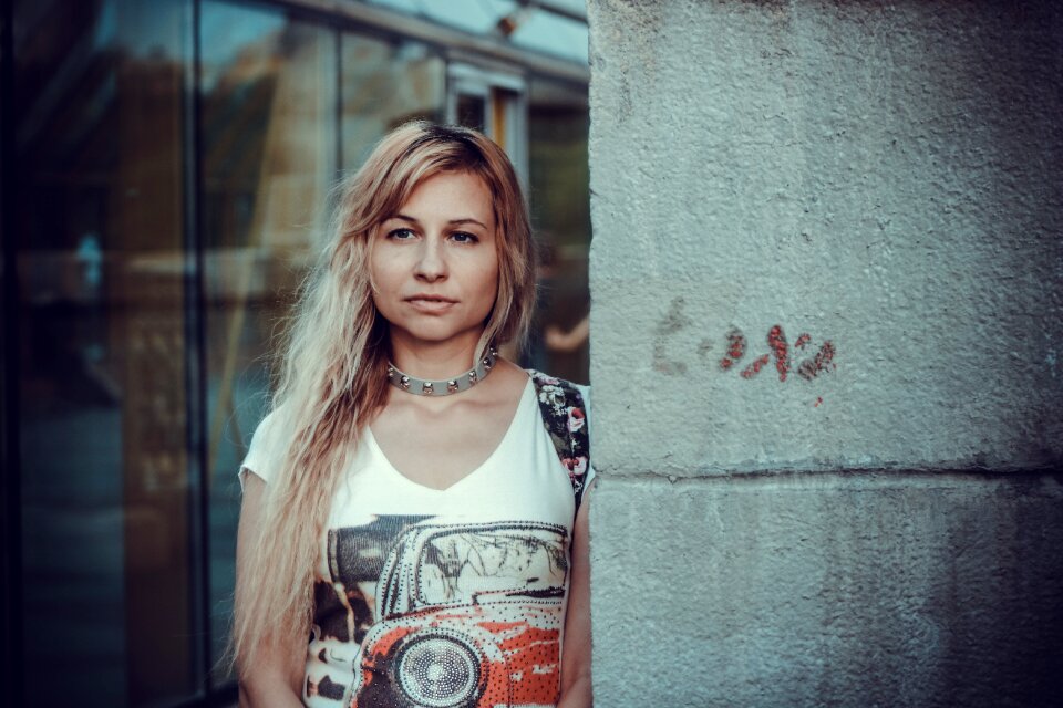 Street style street posture