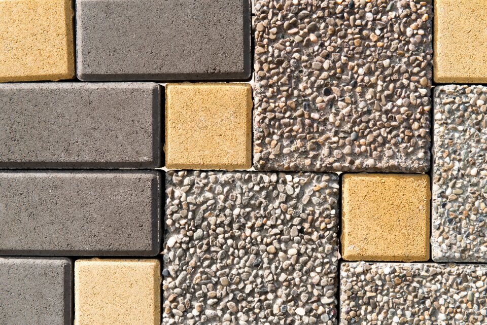 Pavement wall building