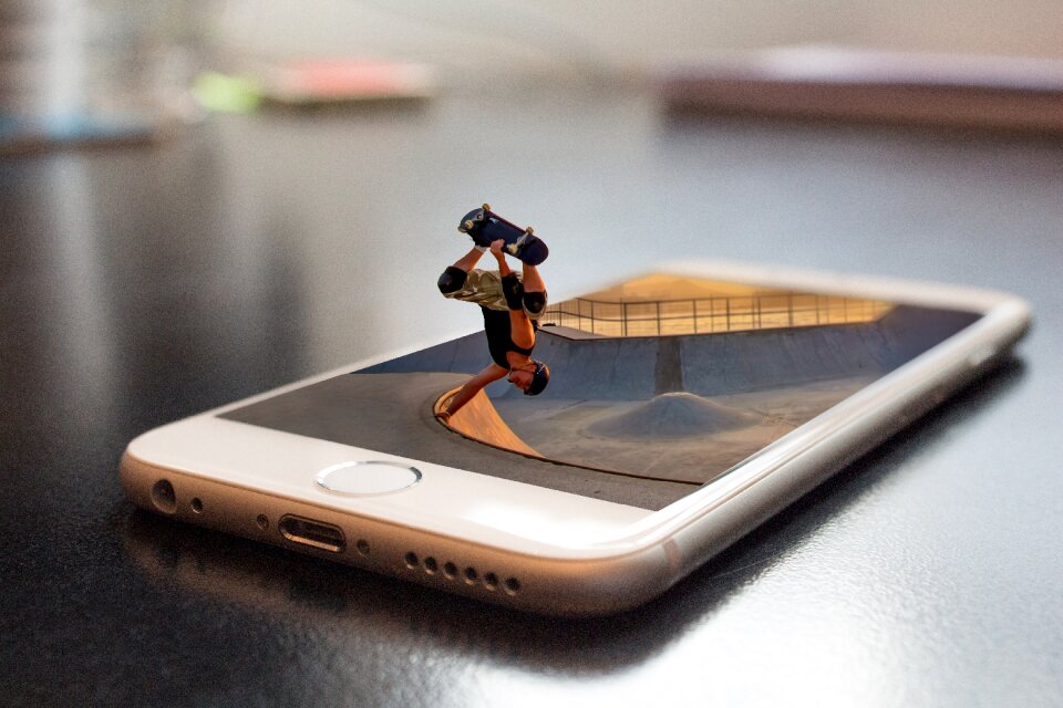 Skater skates skateborder