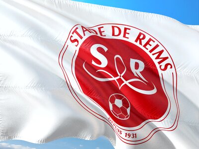 Ligue 1 flag stade reims photo
