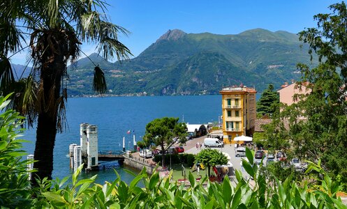 Italy lake tourism photo