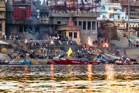 Manikarnika ghat burning of the dead religion