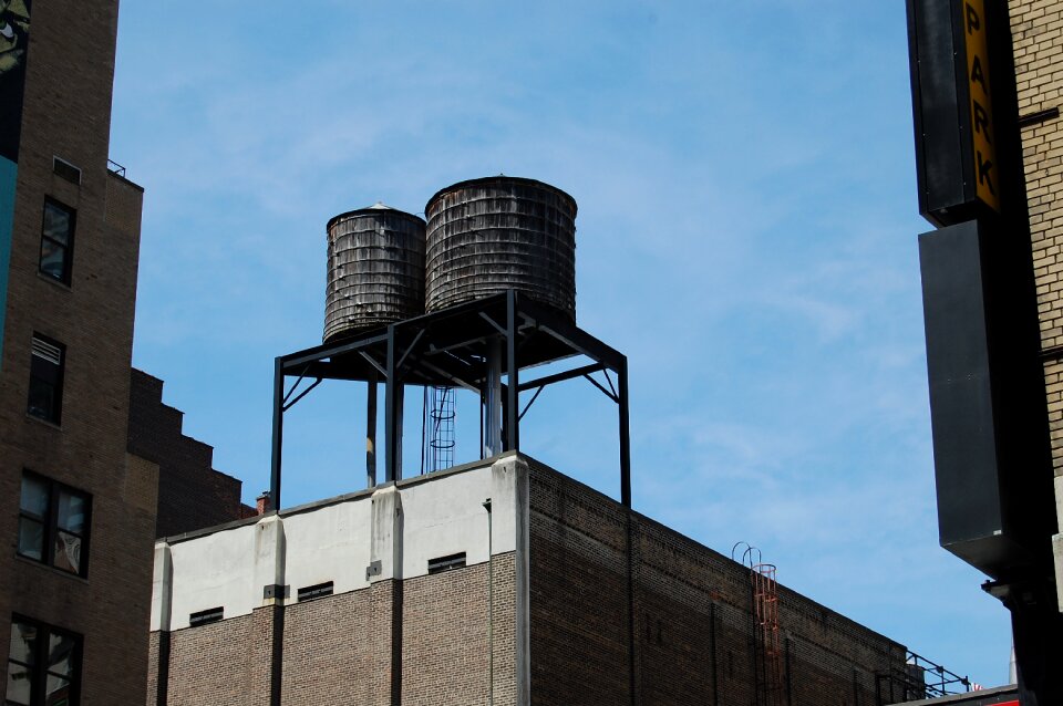 Sky waterpolo tower