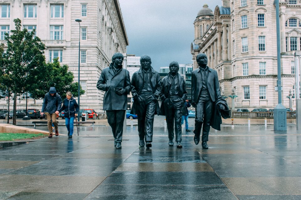 The beatles music statue