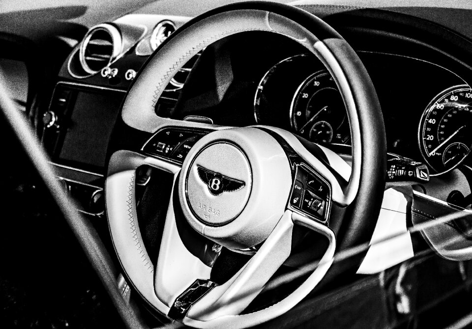 Bentley bentayga vehicle automotive