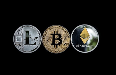 Blockchain money bitcoin photo
