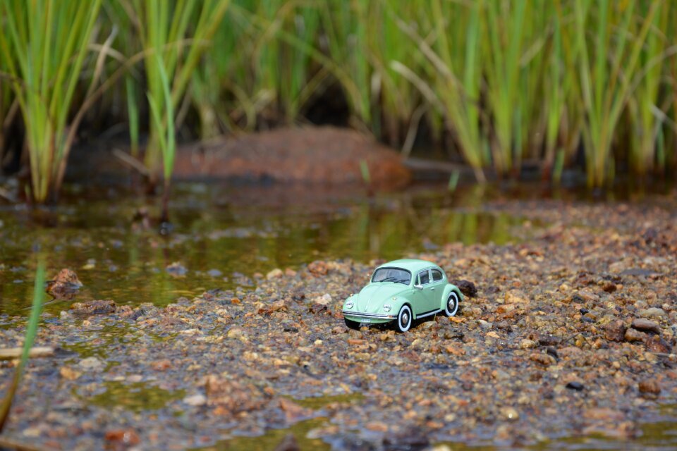 Vehicle automobile model
