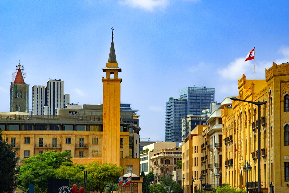 Town hall mosque buildings