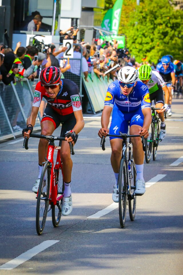 Bike sport finish