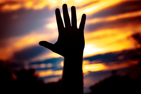 Man eventide peace