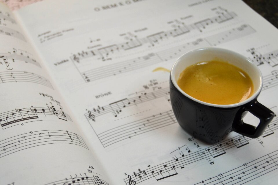 Classical music cup black cup