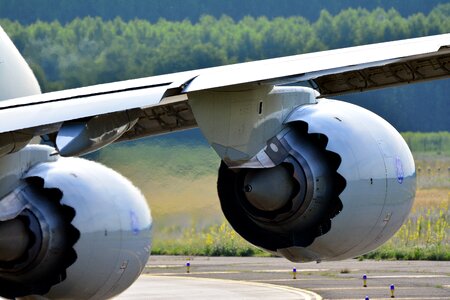 Aircraft flight jet engine