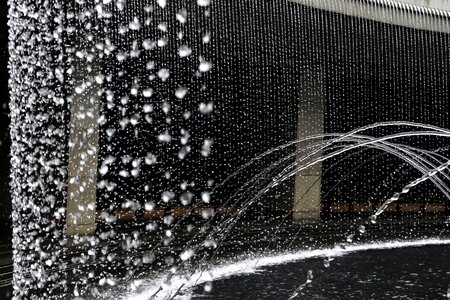 Dark technology water fountain