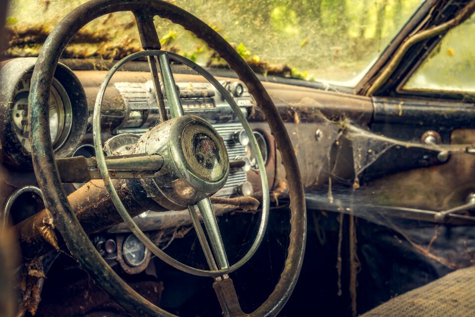 Auto cockpit armature