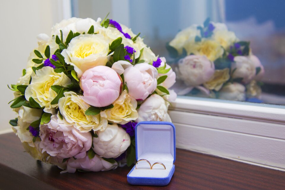 Ring wedding marriage