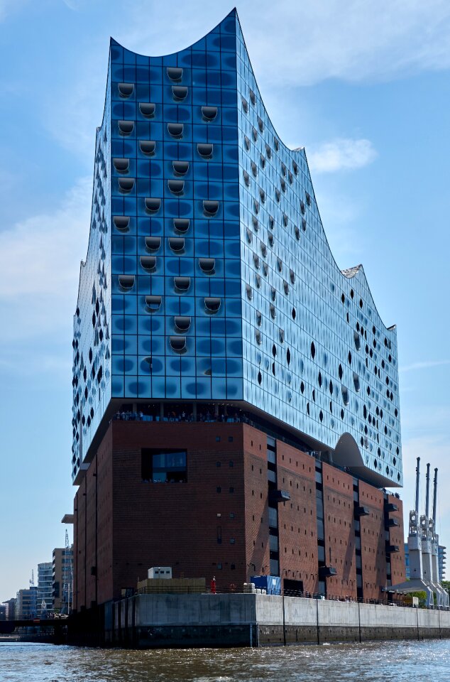 Elbe philharmonic hall architecture building