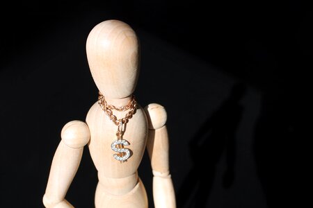 Jewelry rich symbol