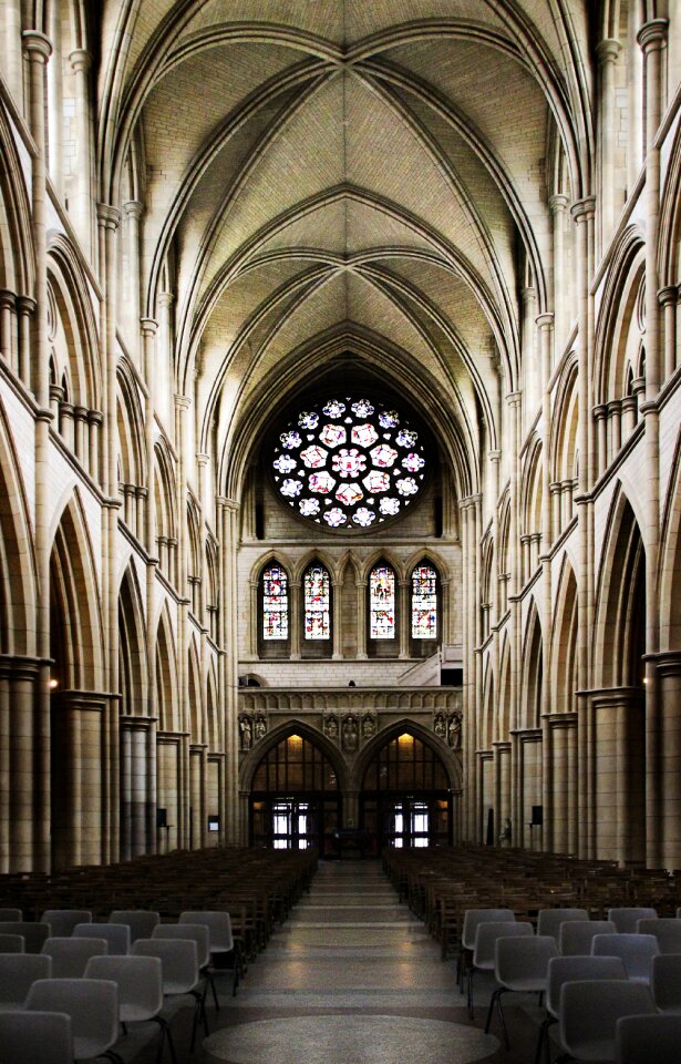 Architecture dom religion
