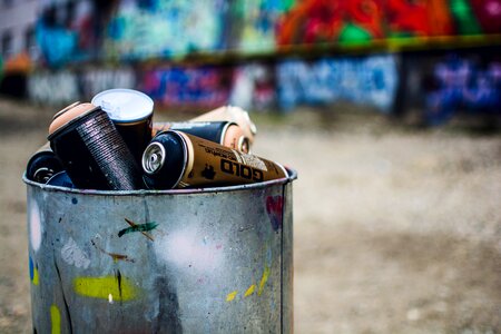 Art cans street art
