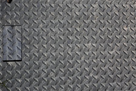 Metal Tread