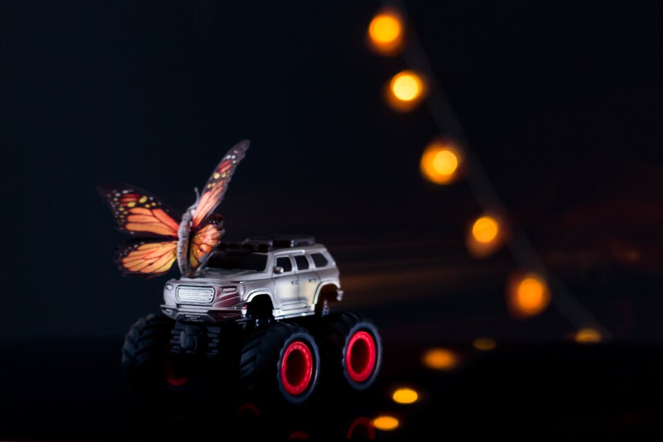 Roadway lighting fast