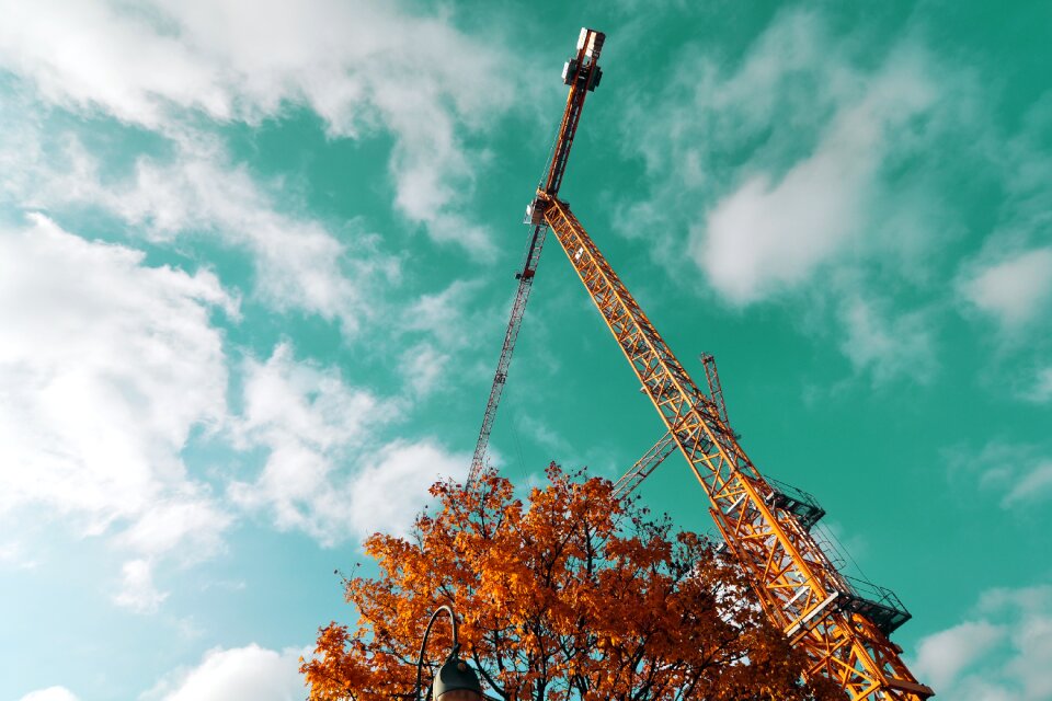 Building steel clouds