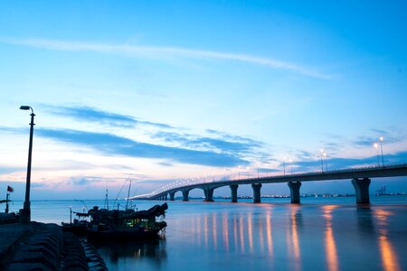 Lach huyen long bridge