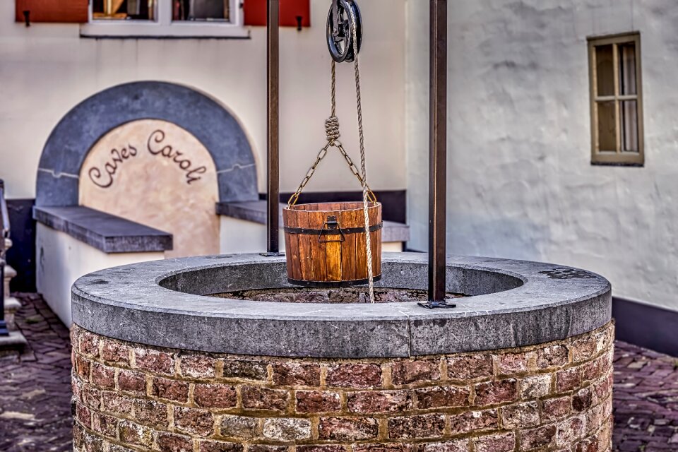 Stone water classic