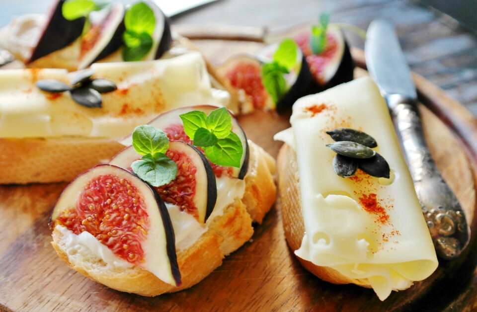 Bread baguette eat