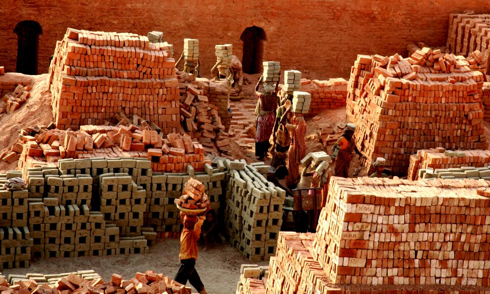 Working bangladesh brown work