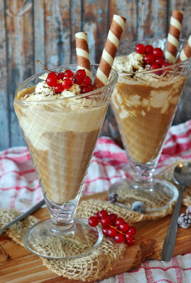 Cream glasses waffle