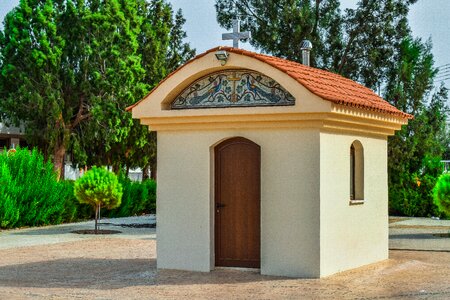 Architecture orthodox small