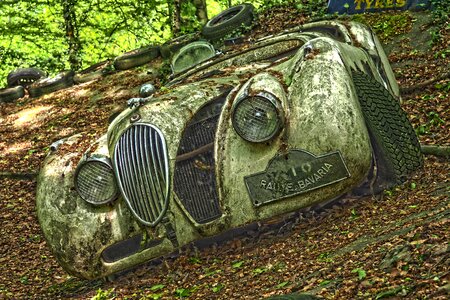 Old rust stainless karre