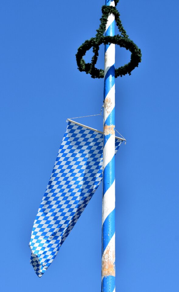 Bavarian flag maypole wreath maypole set up