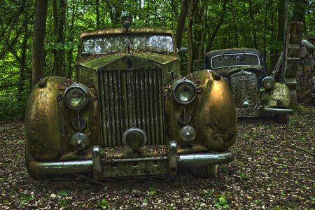 Old rust stainless karre